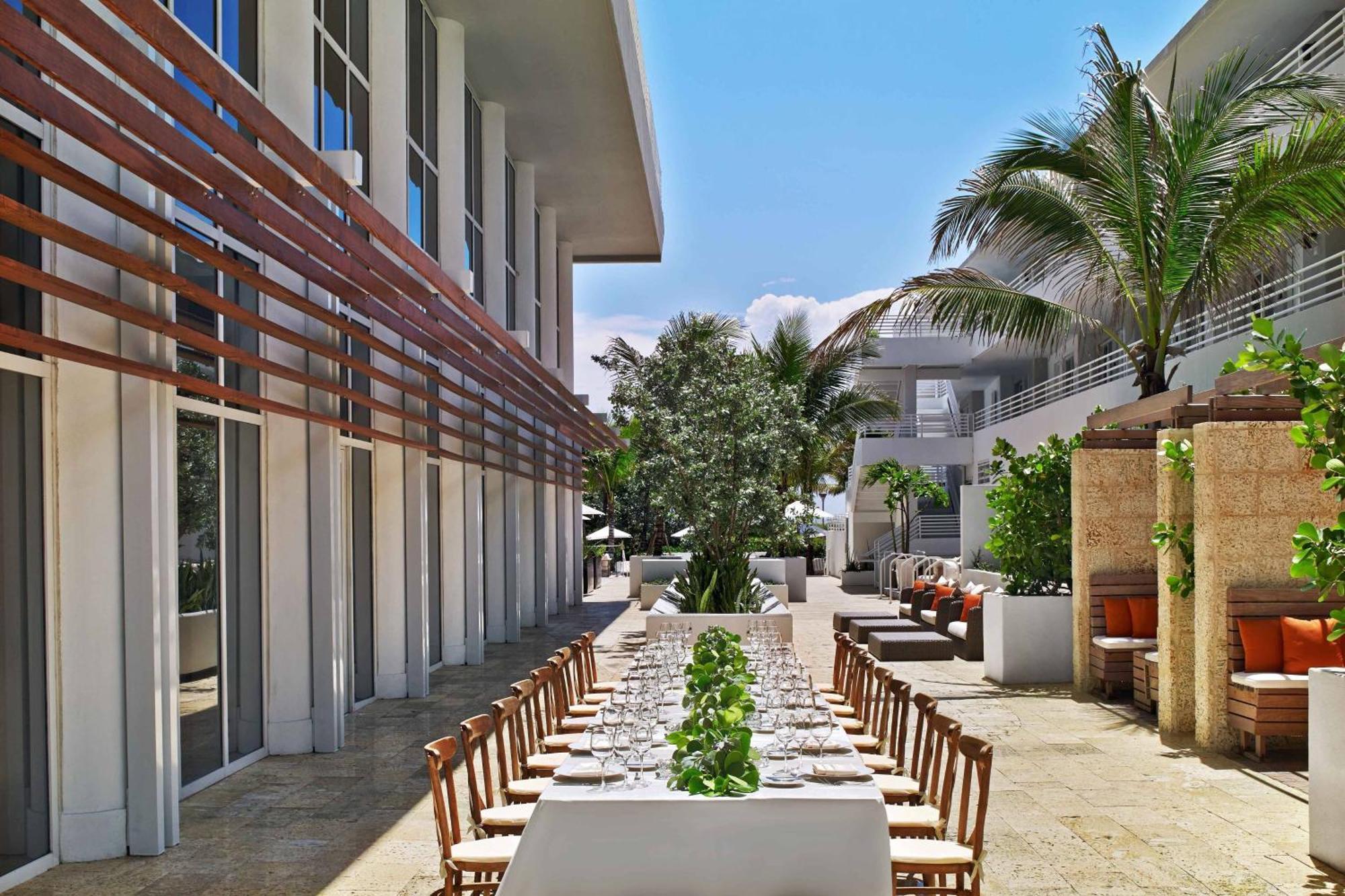 Royal Palm South Beach Miami, A Tribute Portfolio Resort Miami Beach Exterior foto